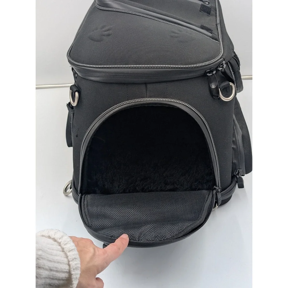Kuryakyn Pet Palace Carrier Black Motorcycle Travel Comfort Liner 4199 W/ Straps
